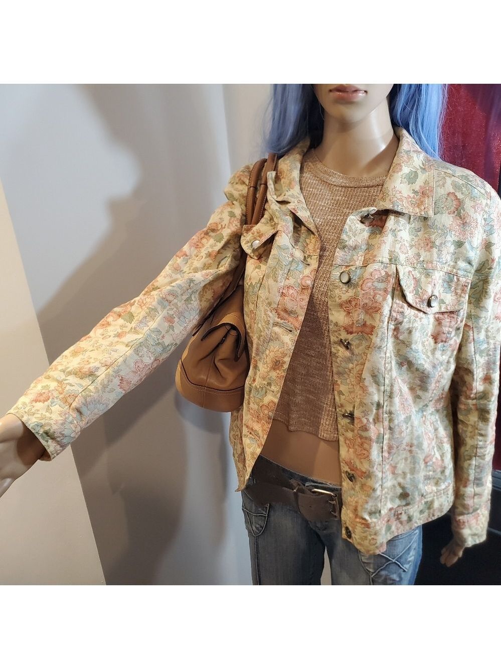 Cream Floral Print Jean Jacket for Casual Wear